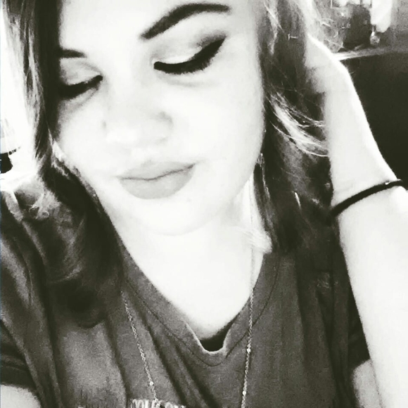 Meet your Posher, Grace - Picture 1 of 1